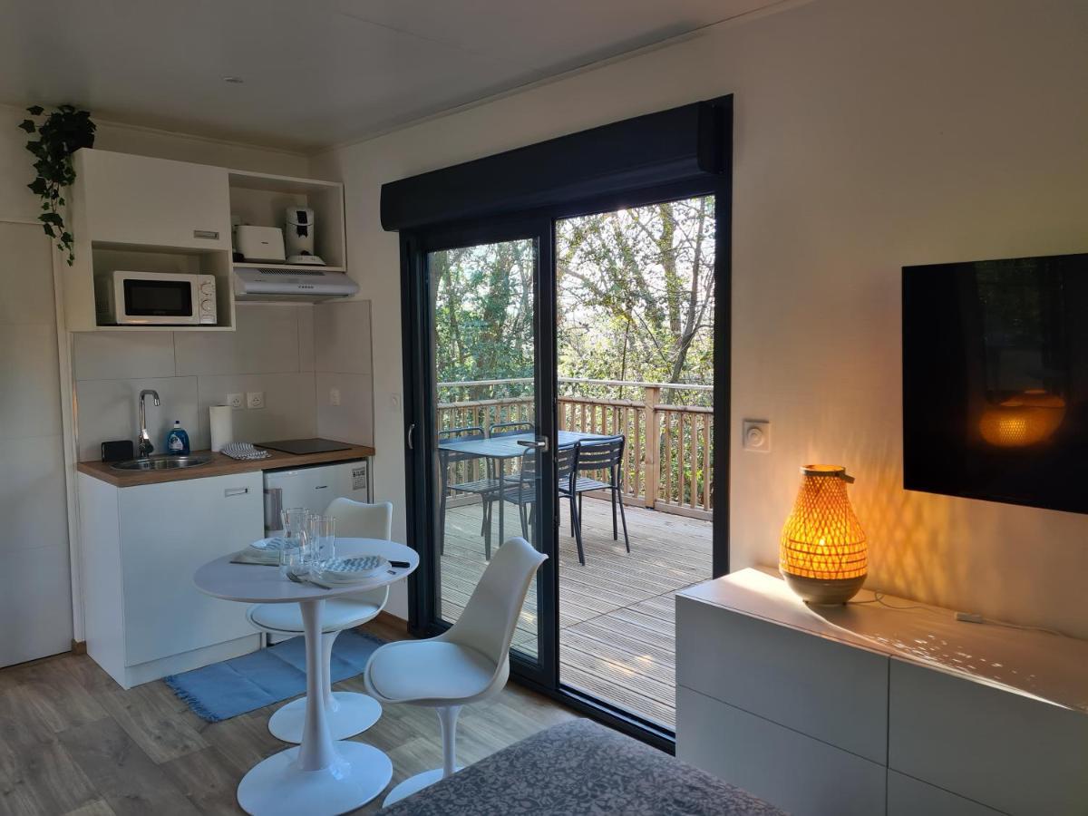 Le Cube Apartment Sommieres Exterior photo