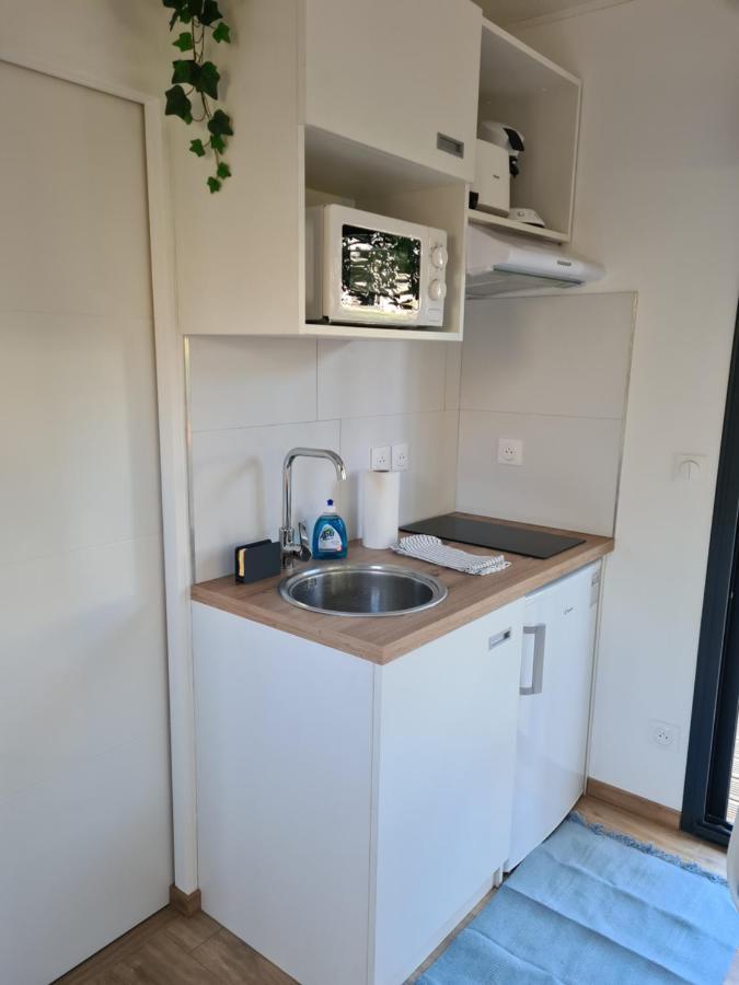 Le Cube Apartment Sommieres Exterior photo